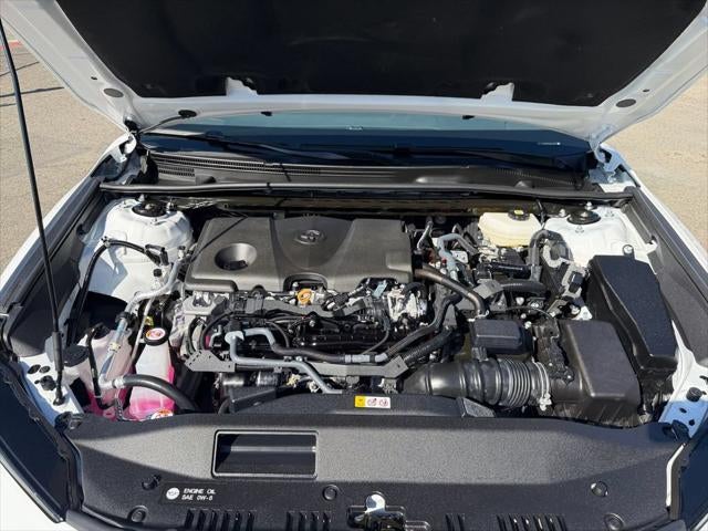 2026 Toyota Camry SE HYBRID