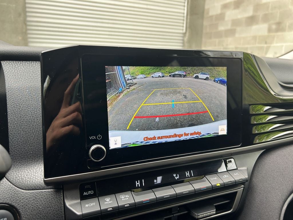 2025 Toyota CAMRY LE HYBRID