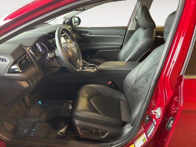 2020 Toyota CAMRY HYBRID XLE 1 Owner Local Trade In