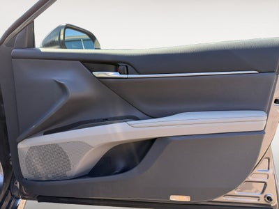 2024 Toyota Camry Hybrid XLE