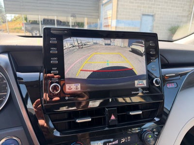 2024 Toyota Camry Hybrid XLE