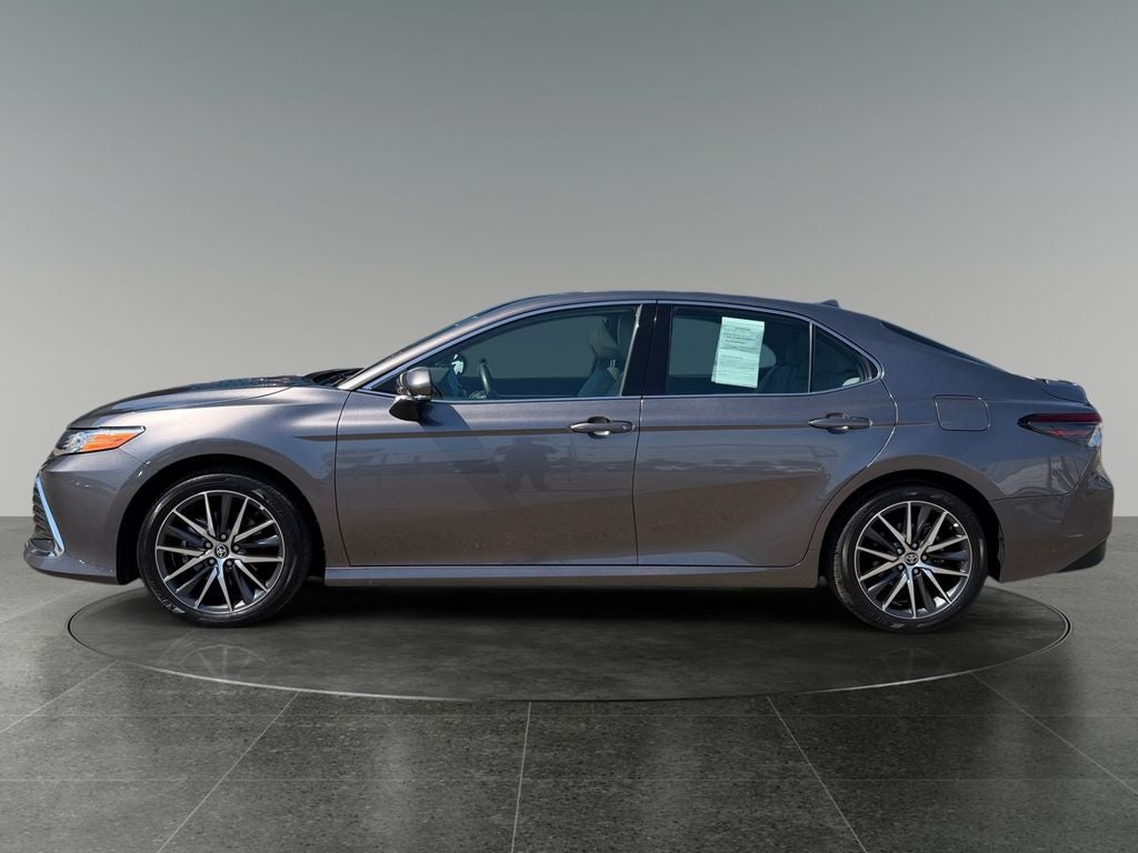 2024 Toyota Camry Hybrid XLE