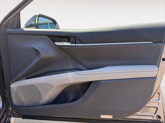 2024 Toyota Camry Hybrid XLE