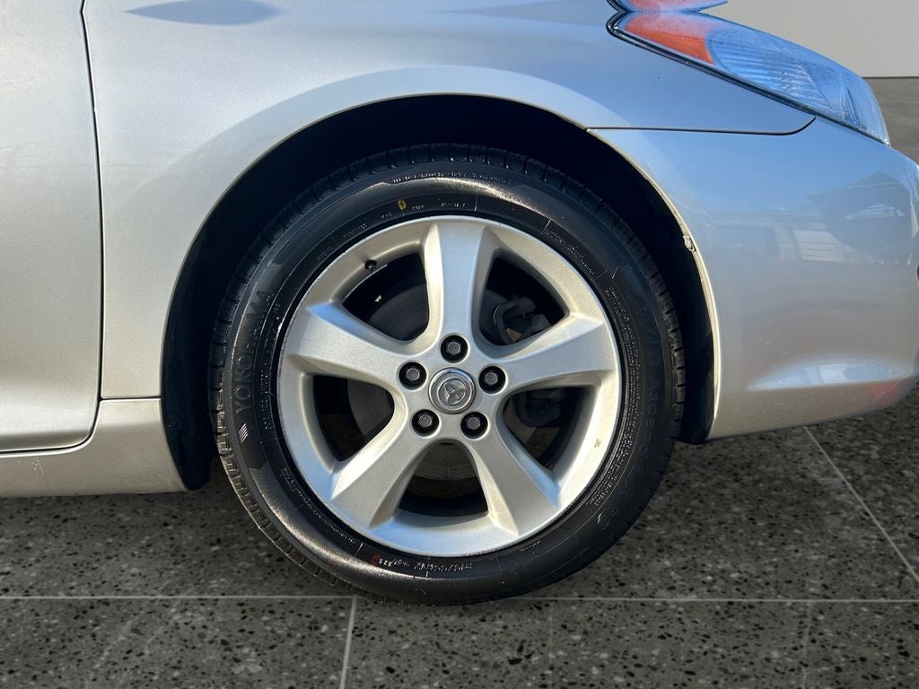 2004 Toyota Camry Solara SLE