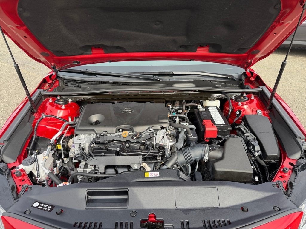 2020 Toyota Camry SE