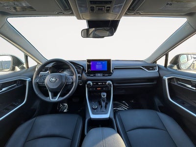 2023 Toyota RAV4 Hybrid XLE Premium