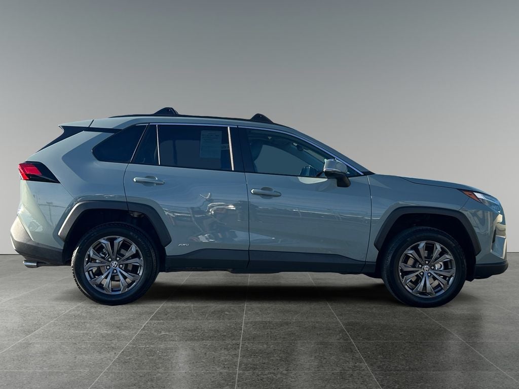 2023 Toyota RAV4 Hybrid XLE Premium