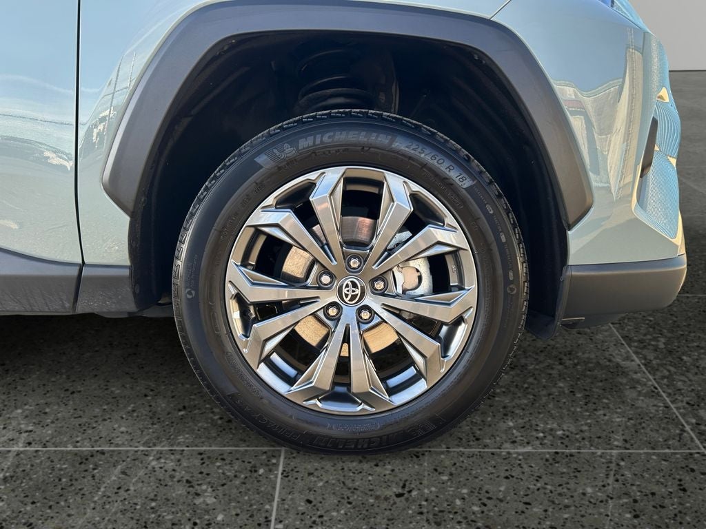 2023 Toyota RAV4 Hybrid XLE Premium