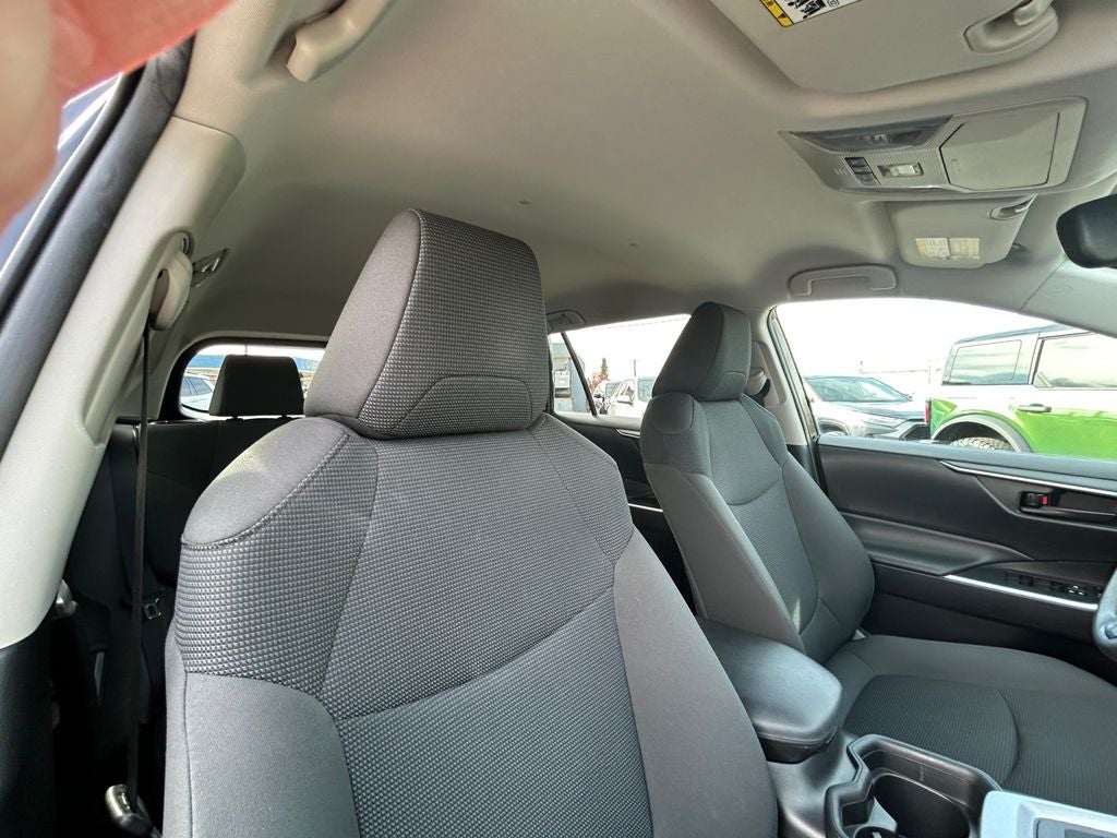 2021 Toyota RAV4 HYBRID LE