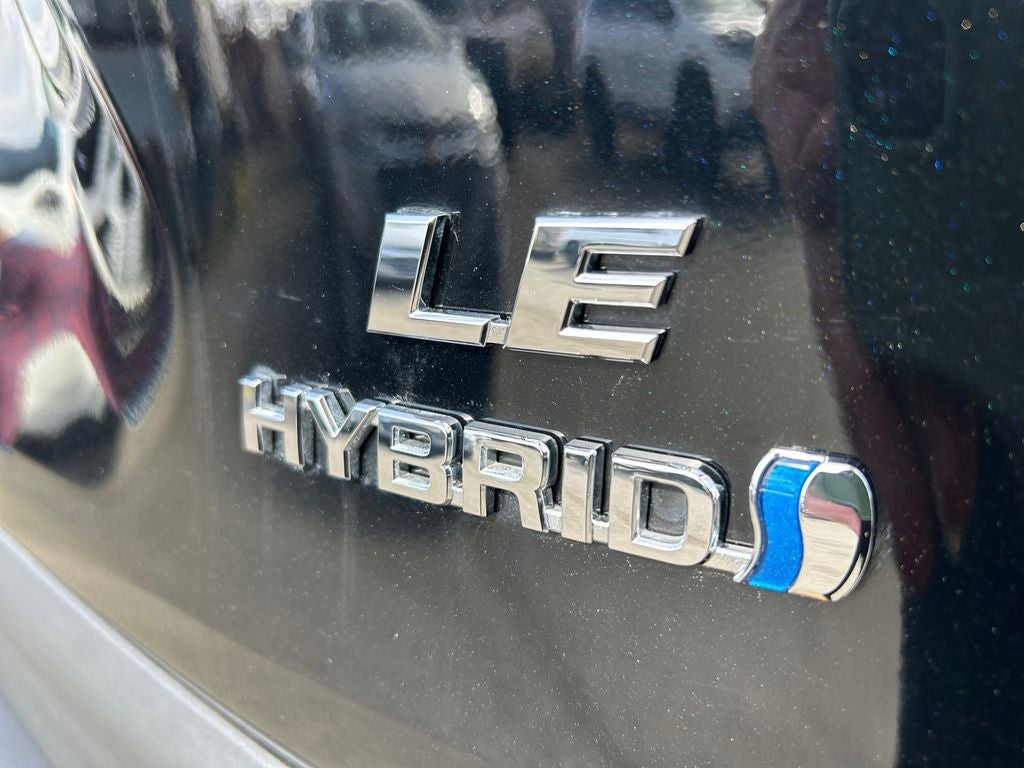 2021 Toyota RAV4 HYBRID LE