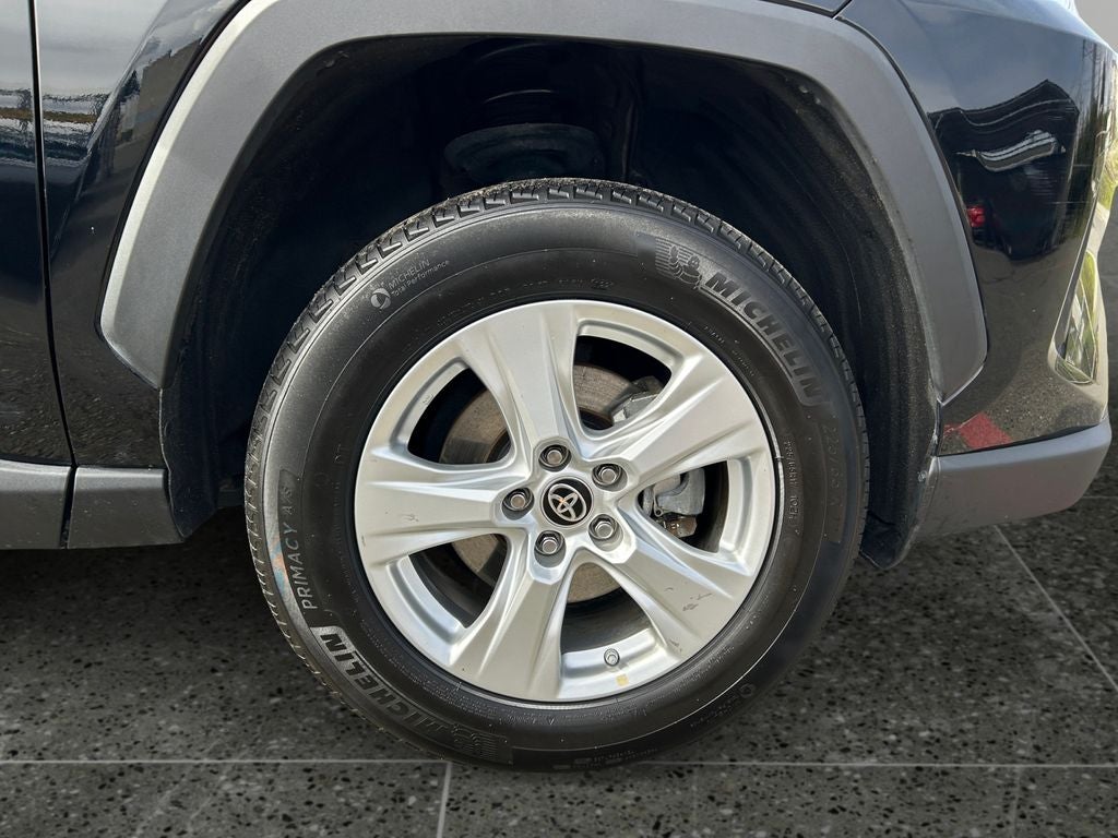 2021 Toyota RAV4 HYBRID LE