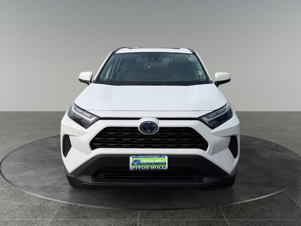 2022 Toyota RAV4 Hybrid XLE