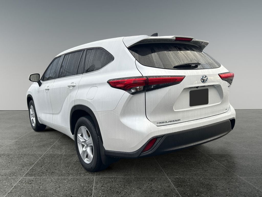 2023 Toyota Highlander Hybrid LE