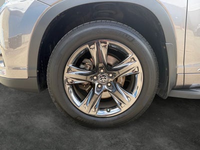 2018 Toyota Highlander Hybrid Limited Platinum