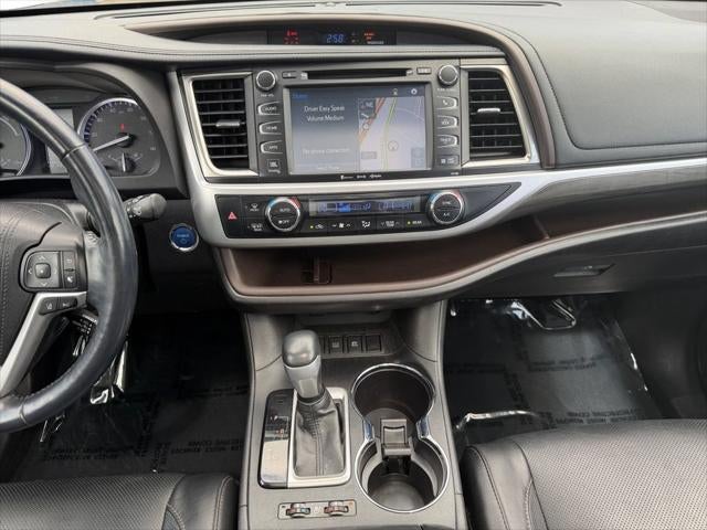 2018 Toyota Highlander Hybrid Limited Platinum