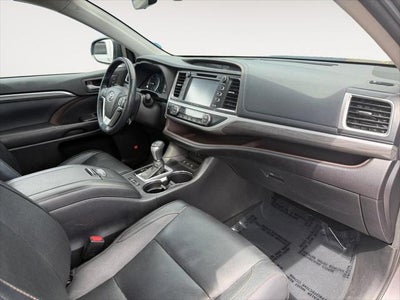2018 Toyota Highlander Hybrid Limited Platinum