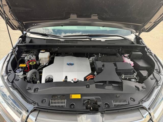 2018 Toyota Highlander Hybrid Limited Platinum