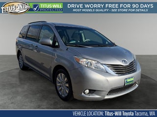 2013 Toyota Sienna XLE 7 Passenger