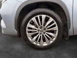 2023 Toyota Highlander Hybrid Platinum
