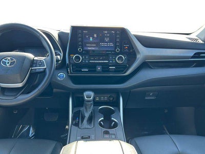 2022 Toyota HIGHLANDER HYBRD XLE