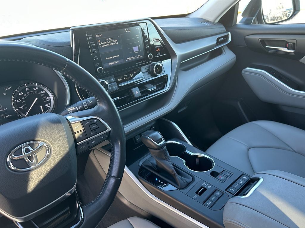 2020 Toyota Highlander XLE