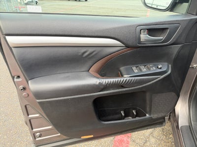 2015 Toyota Highlander XLE V6