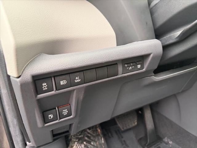 2024 Toyota Sienna XLE 7 Passenger