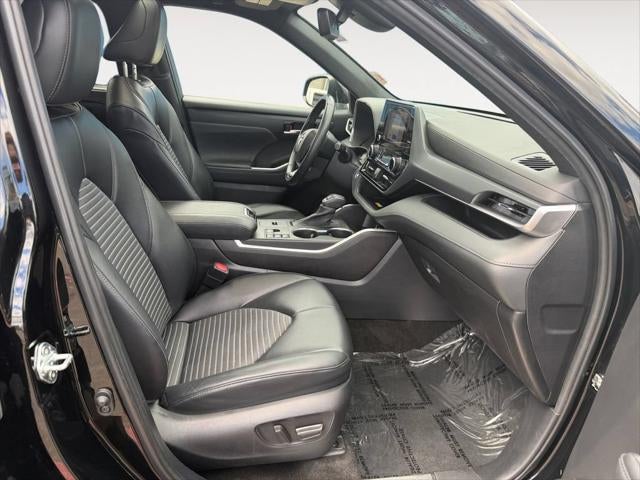2023 Toyota Highlander XSE