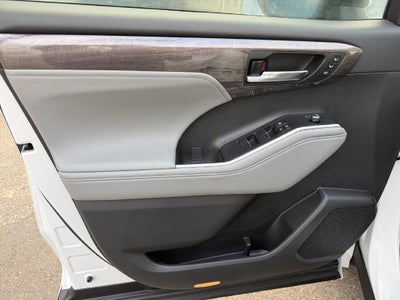 2024 Toyota Highlander Limited