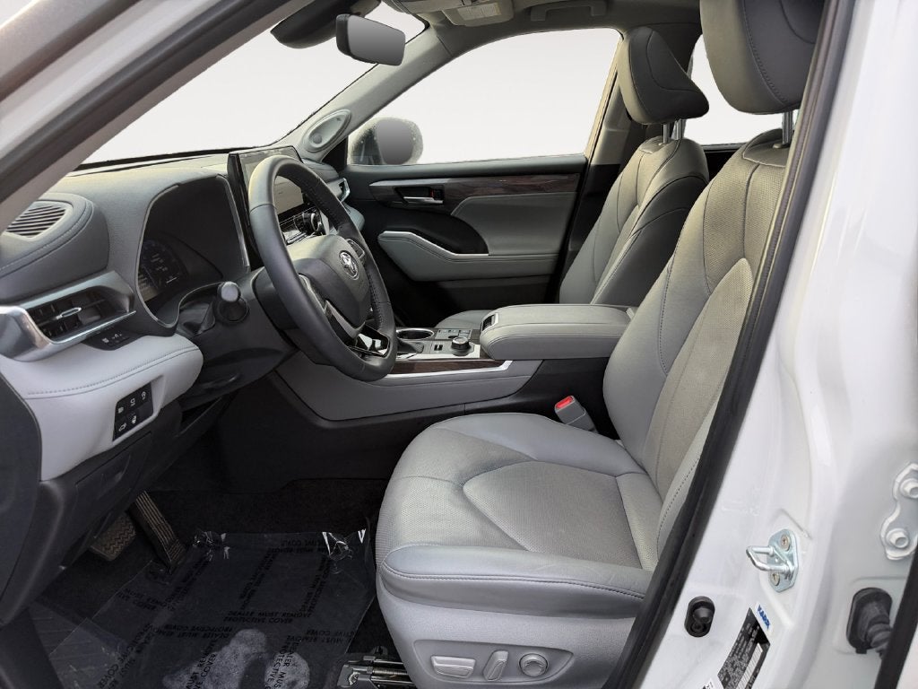 2024 Toyota Highlander Limited