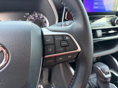 2023 Toyota Highlander XSE