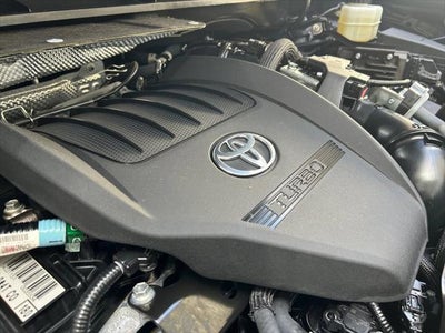 2023 Toyota Highlander Limited 1 OWNER
