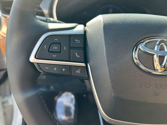 2025 Toyota HIGHLANDER Platinum
