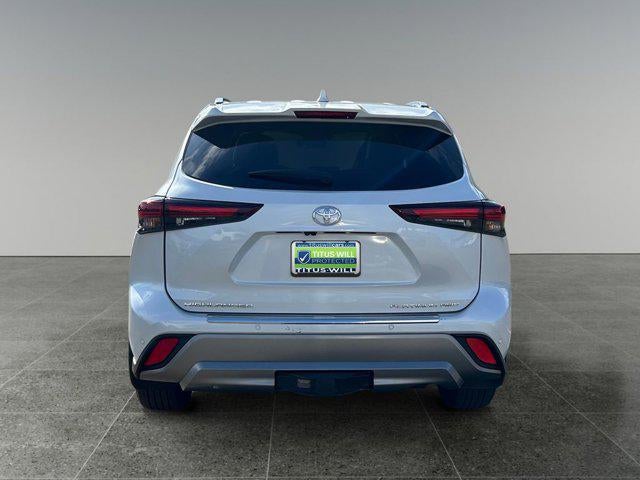2025 Toyota HIGHLANDER Platinum