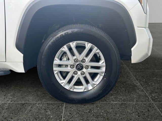 2023 Toyota TUNDRA 4X4 SR5