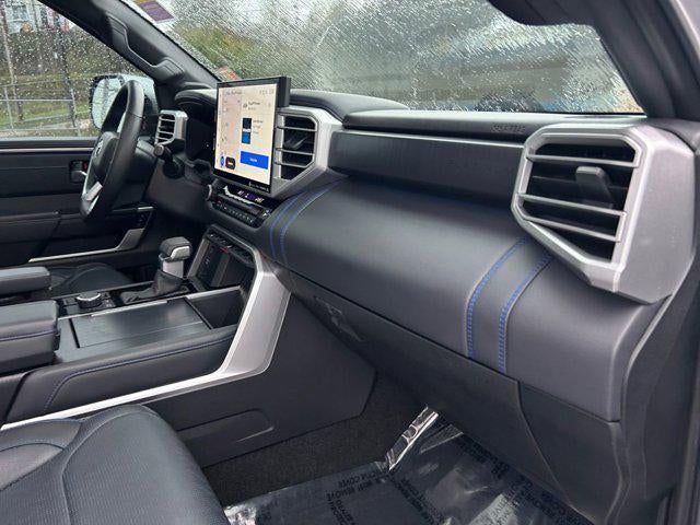 2023 Toyota TUNDRA 4X4 Platinum 1 Owner Local Trade In