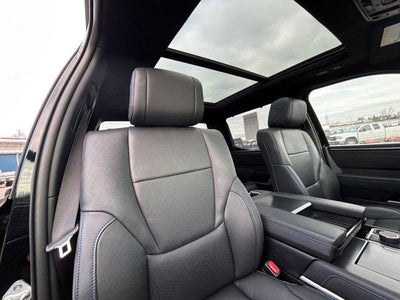 2023 Toyota TUNDRA 4X4 Platinum