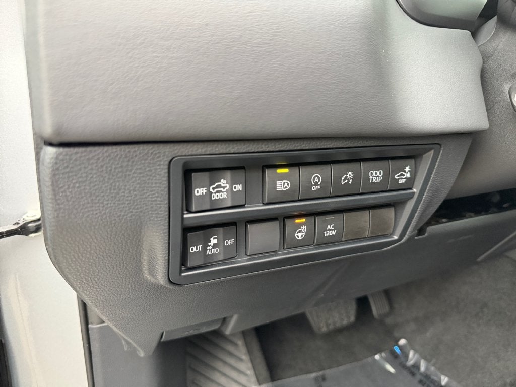 2024 Toyota Tundra Platinum