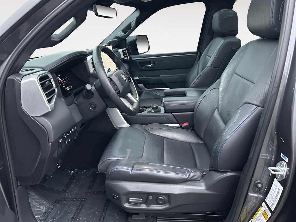 2023 Toyota Tundra Hybrid Platinum