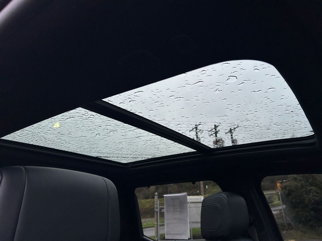 2023 Toyota Tundra Hybrid Platinum