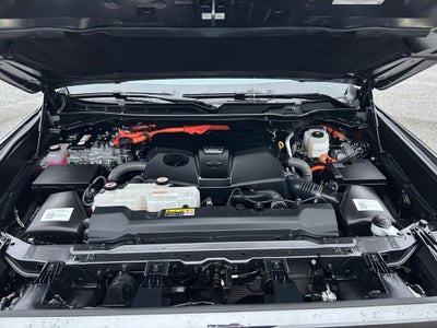 2023 Toyota Tundra Hybrid Platinum