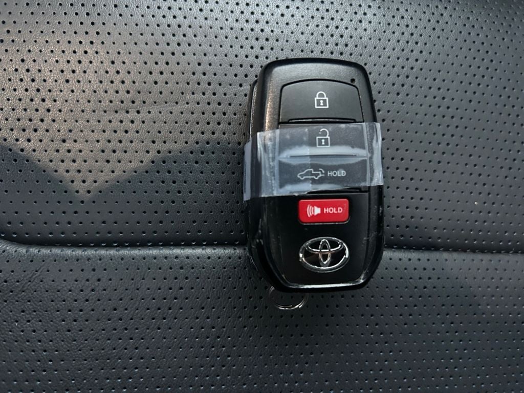 2023 Toyota Tundra Hybrid Platinum