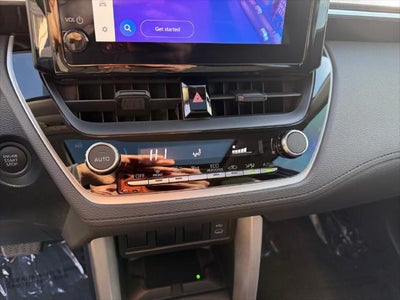 2024 Toyota Corolla Cross LE