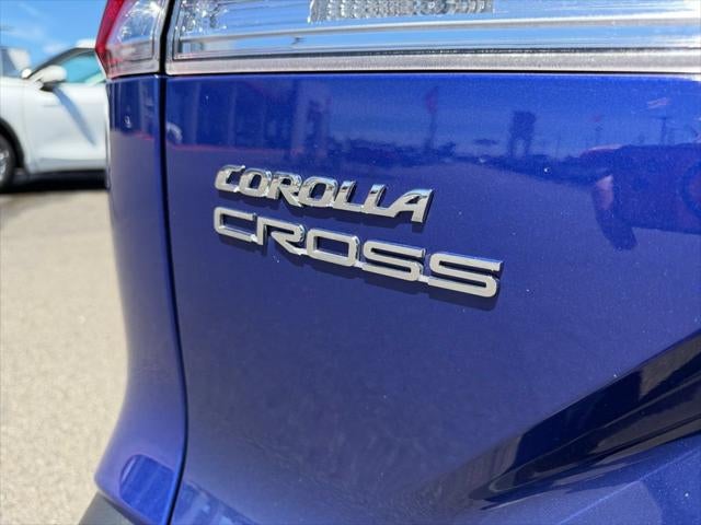 2025 Toyota Corolla Cross LE ONE OWNER