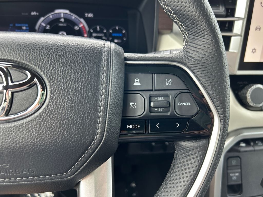 2025 Toyota SEQUOIA 4WD Capstone