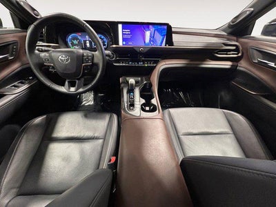 2023 Toyota Toyota Crown LTD Limited