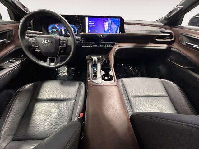 2023 Toyota Toyota Crown LTD Limited