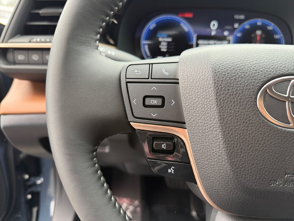 2026 Toyota Crown Signia Limited