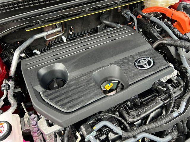 2025 Toyota Crown Signia XLE