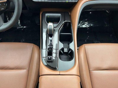 2025 Toyota Crown Signia XLE